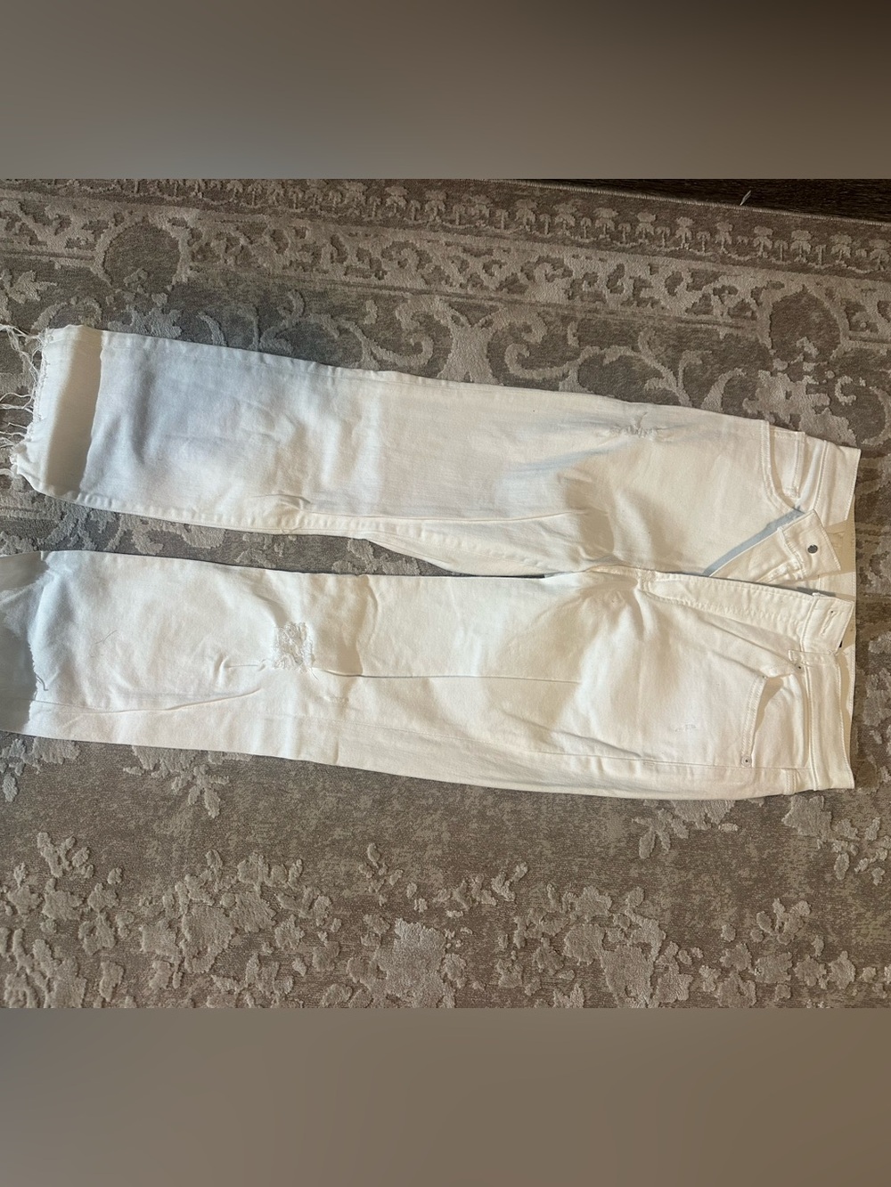 Express - White straight leg super high rise jeans